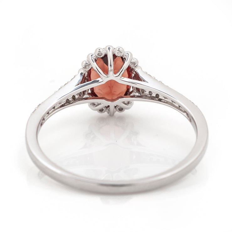 14k White Gold 0.93ctw Garnet Vintage Ring