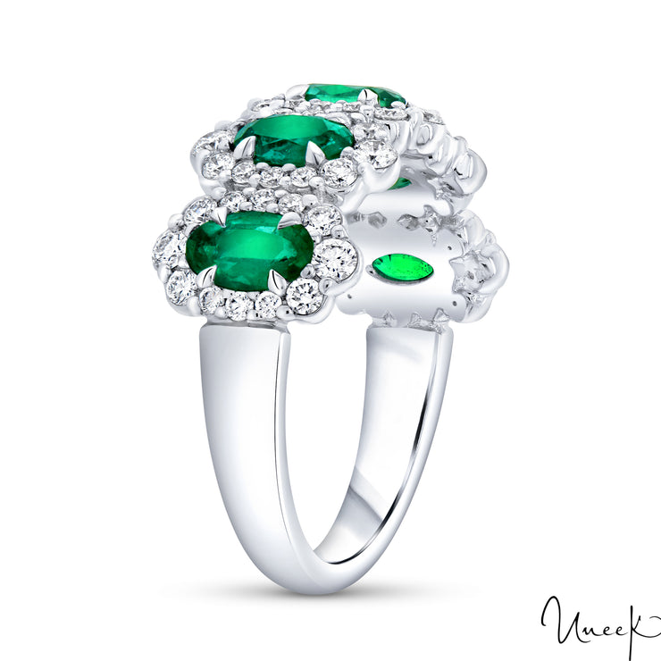 18k White Gold 1.22ctw Emerald 5 Stone Ring